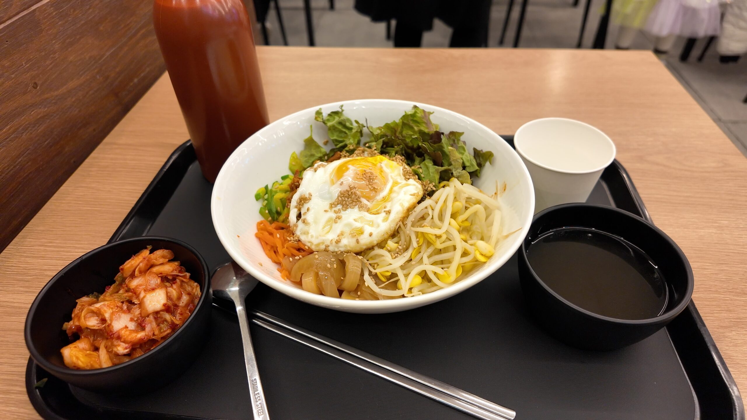 サダキンパで食べた具だくさんのビビンバ