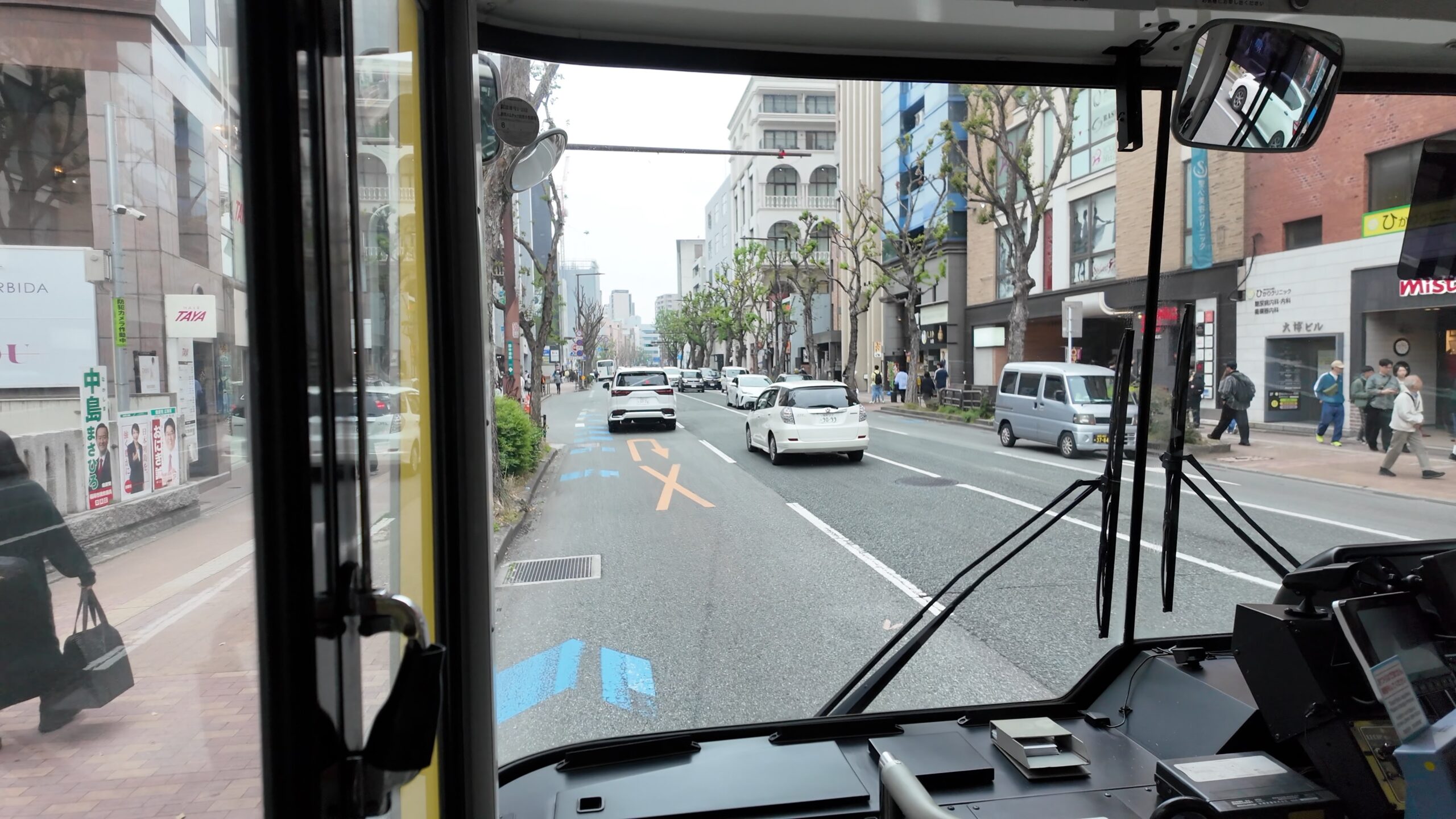 西鉄バス最前列からの前面展望風景